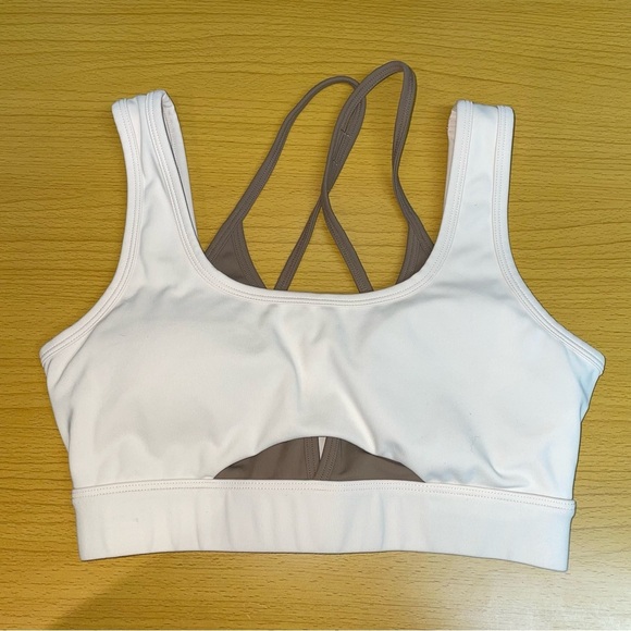 ZYIA Stremline Bra - Picture 1 of 4